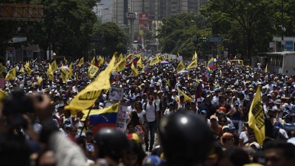 Venezuela: dos muertos por la brutal represión