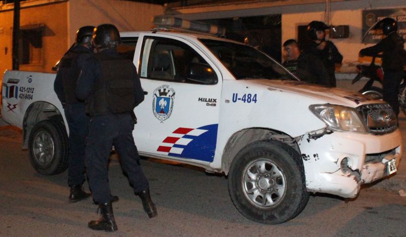Un adolescente de quince años fue acuchillado en una violenta batahola