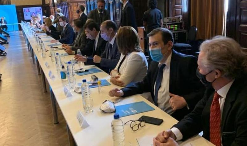 El gobernador Zamora participó de la presentación del Consejo Económico y Social