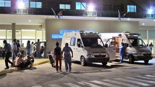 En un grave incidente, un hombre se arrojó de un tercer piso