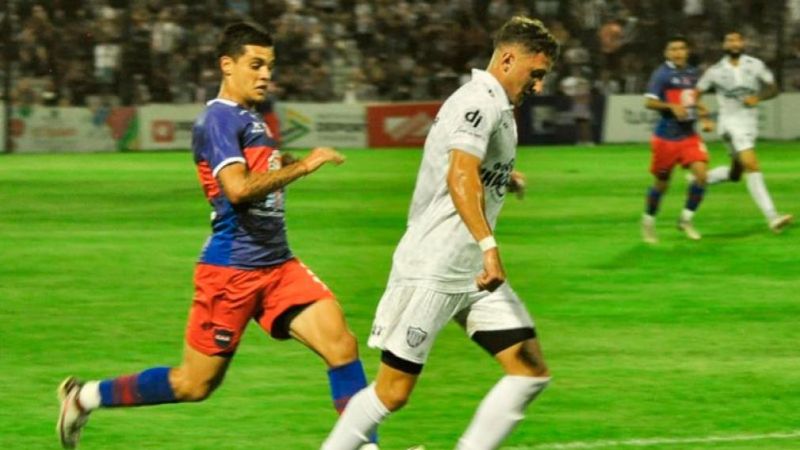 Güemes sumó un valioso punto de visitante ante Chaco For Ever