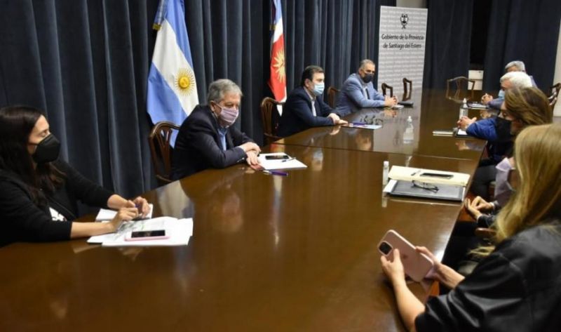 Más circulación, presencialidad plena y reuniones sociales: los anuncios del COE provincial para septiembre