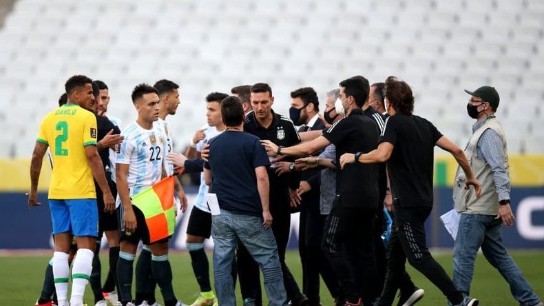 Duro fallo: Brasil - Argentina se juega de nuevo