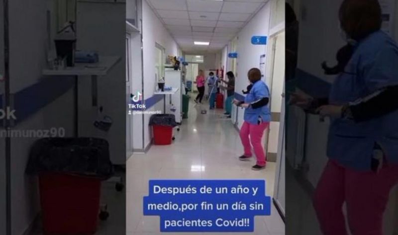 El baile de los trabajadores de un hospital que, por primera vez en un año y medio, no tiene pacientes con Covid