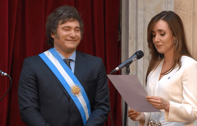 Con su jura ante la Asamblea Legislativa, Javier Milei es el nuevo Presidente de la Nación