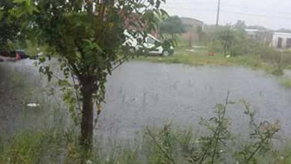 Nueva Esperanza, aislada por las torrenciales lluvias