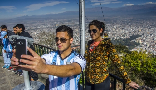 El Gobierno busca eliminar los "feriados puente", pero habrá más fines de semana largos