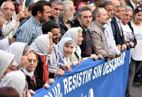 El kirchnerismo inició su "marcha de la resistencia" contra el gobierno