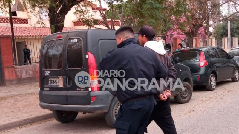 Se presentaron a votar y terminaron en la comisaría: tenían pedido de detención