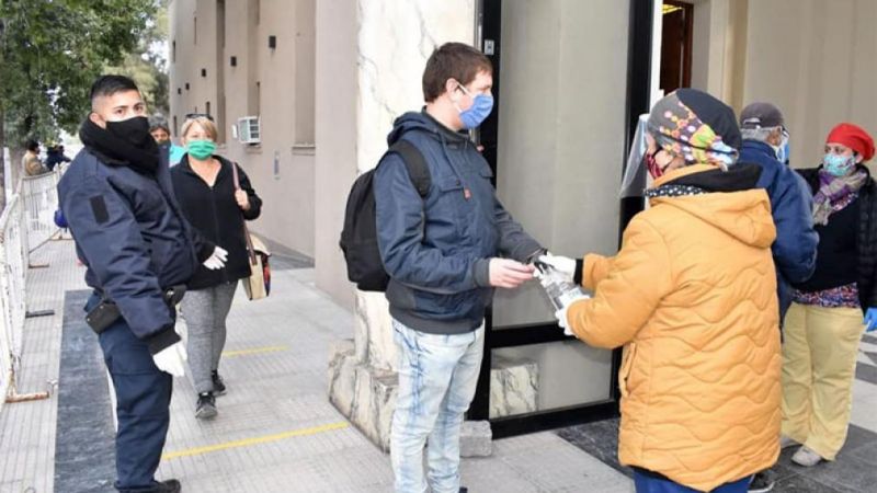 Coronavirus: “No debemos tener miedo, sino conciencia social”