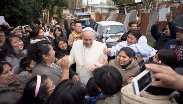 Francisco instó a “no permanecer inactivos ante la escandalosa propagación de la pobreza”