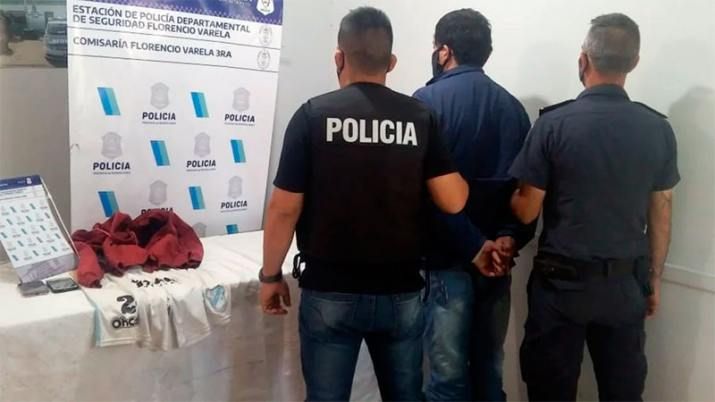 Una mujer fue asesinada a golpes por su esposo, que después se fue a trabajar
