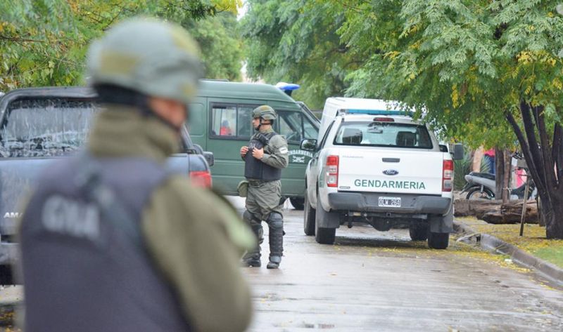 Procesan a gendarme por filtrar información a narcos y hacer fracasar investigaciones de peso