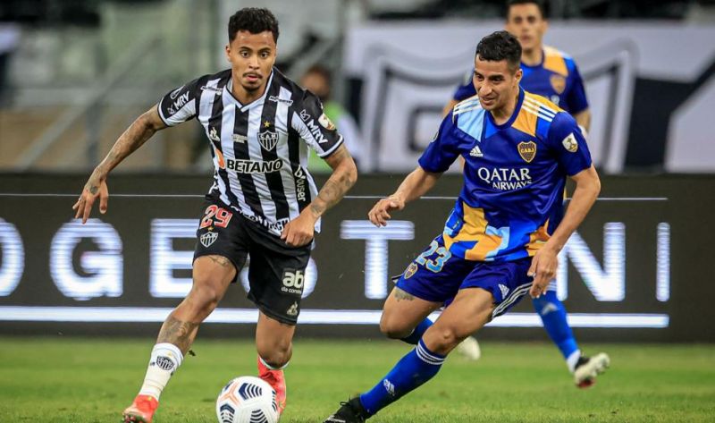 En una polémica serie, Boca quedó eliminado en los penales ante Mineiro