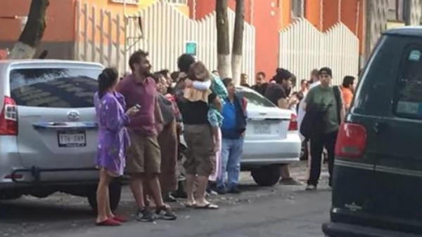 Un sismo de 6,4º sacudió a México otra vez