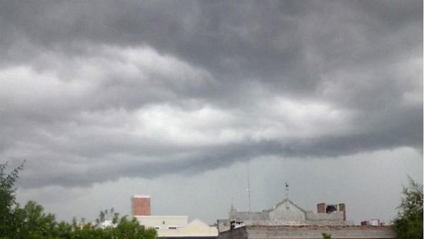 Toda la provincia en alerta por lluvias y tormentas intensas