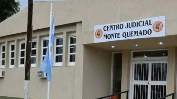 Violó a sus dos hijas desde los 8 años y las convirtió en madres
