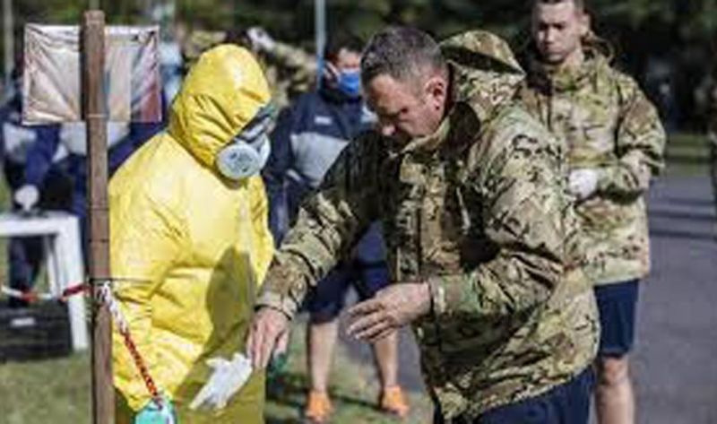 Coronavirus: Comenzó la vacunación de voluntarios en el Hospital Militar Central