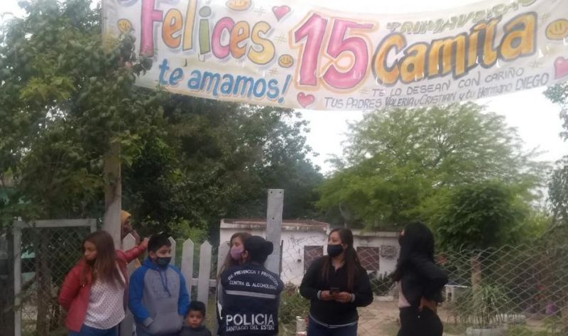 No aprenden más: descubren dos fiestas y un cumpleaños de 15 en plena preparación