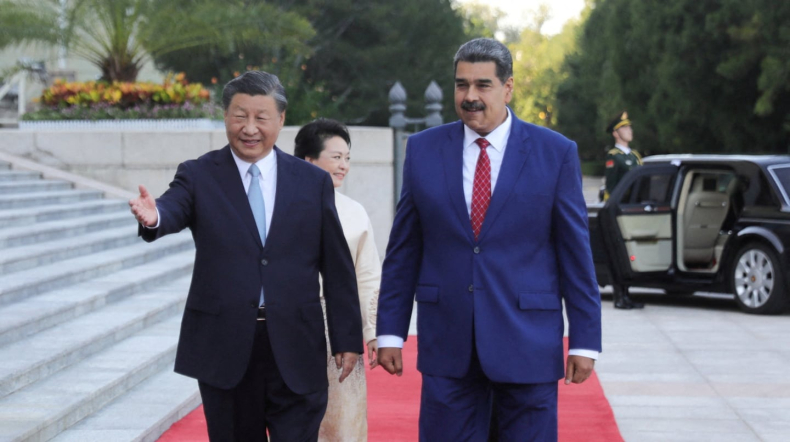 China le pidió a Estados Unidos que libere a Maduro y que desista de "derrocar al gobierno de Venezuela".