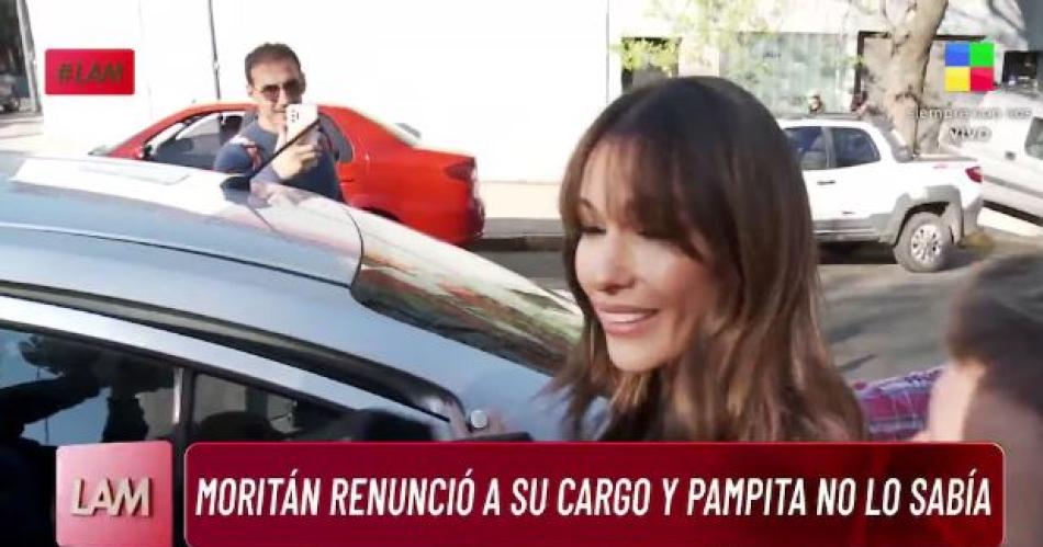 Pampita casi rompe en llanto ante periodistas: "Con Robert siempre vamos a ser familia"