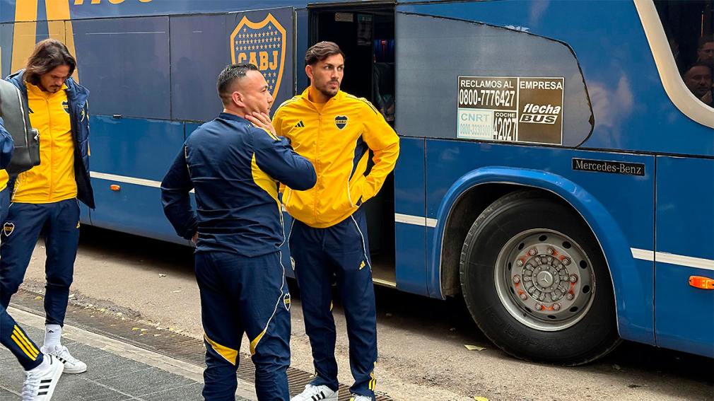 Locura por Boca en Santiago: con Paredes, Cavani y Zeballos el Xeneize llegó para jugar por Copa Argentina.