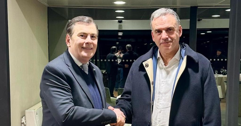 El gobernador Zamora destacó reunión con el presidente de Uruguay.
