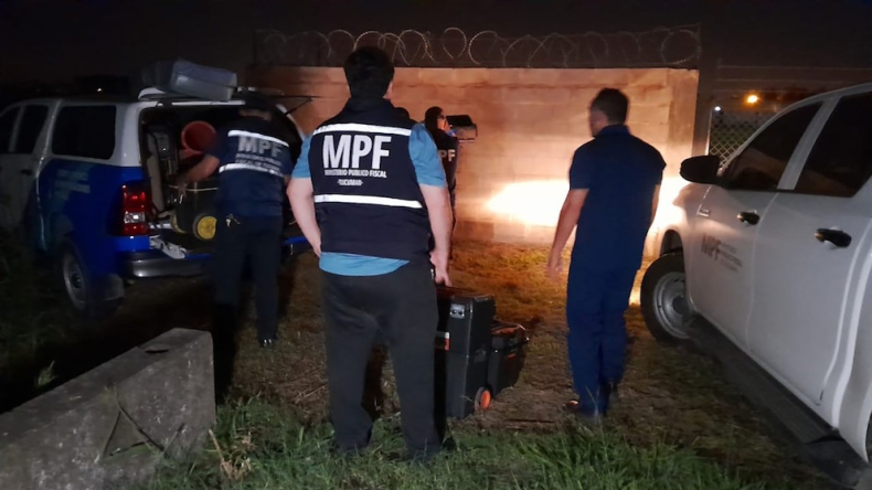 Hallaron calcinada a una joven y detuvieron a dos hermanos tras la confesión de su padre