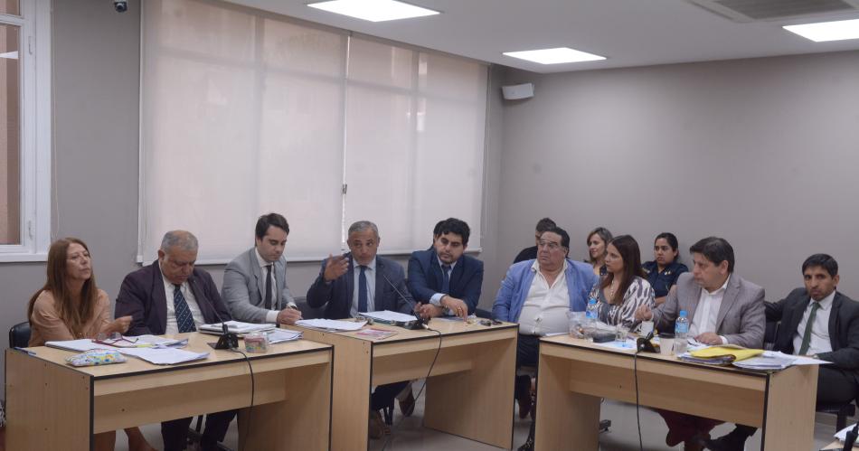 Líderes supremos de Peta habrían cerrado operaciones por U$S 85.000, en dptos. y criptomonedas.