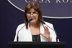 Patricia Bullrich minimizó la movilización universitaria en el país: "Es una marcha rara"