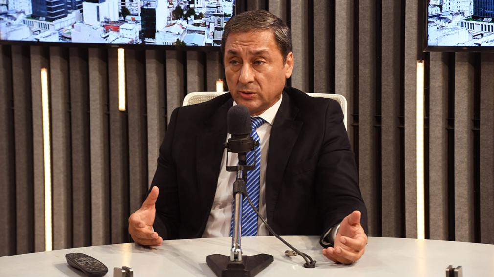 Silva Neder en Radio Panorama: "Claudia de Zamora es una figura clave en el futuro de Santiago del Estero"