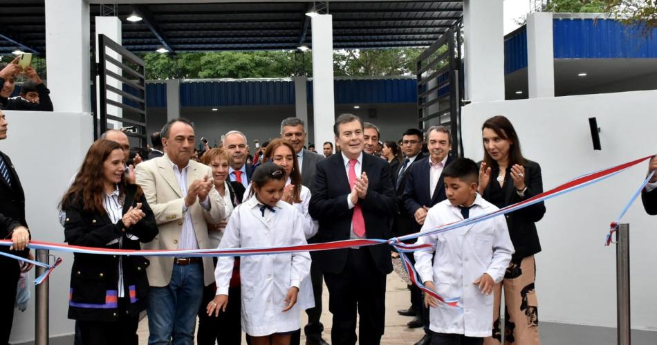 El gobernador Zamora inauguró obras en Colonia María Luisa y Estación Simbolar