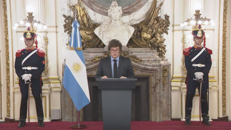 Milei anunció aumento de presupuesto en universidades y en salud.