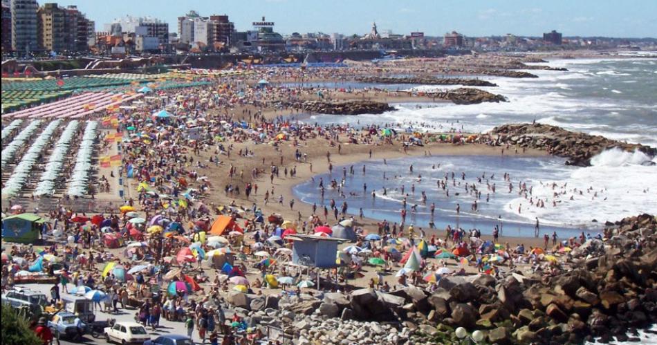 Indican que hay santiagueños que preveían veranear en Brasil, pero se resignaron por los costos.