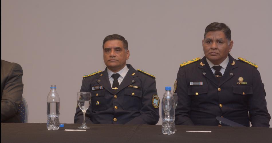 Asumieron los nuevos jefe y subjefe de la Policía provincial.