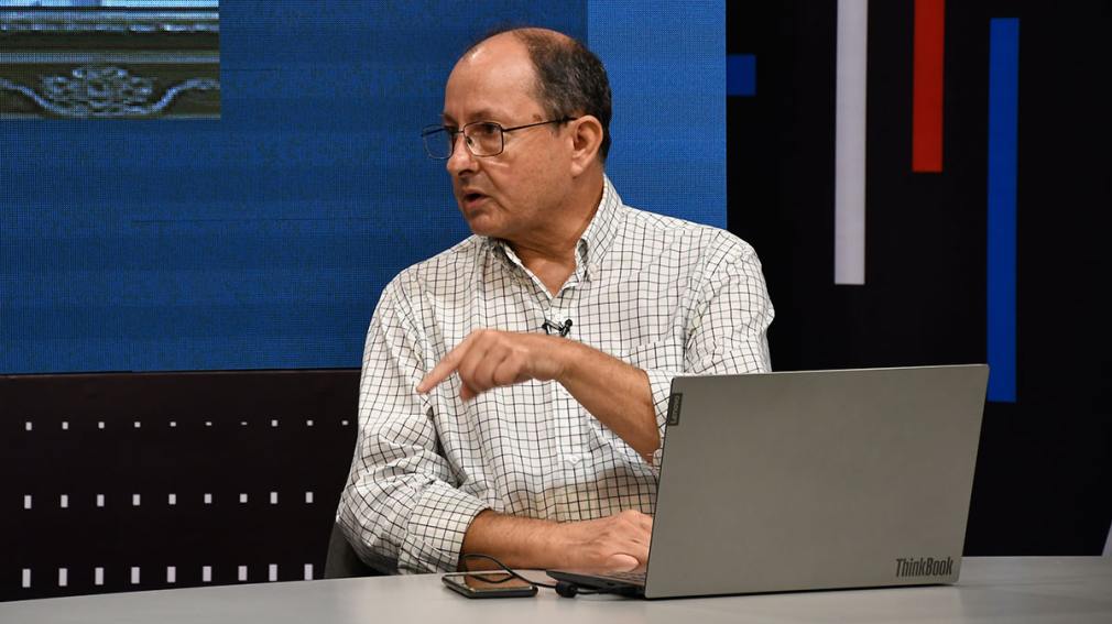 "Milei le ha mojado la oreja a los grandes economistas de la Argentina"