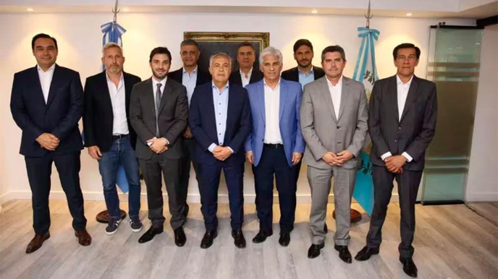 Los gobernadores de Juntos por el Cambio pidieron que se aprueben la Ley Bases y el paquete fiscal