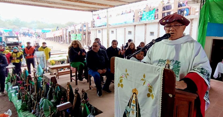 Una multitud acompañó los festejos en honor a la Virgen de Huachana.