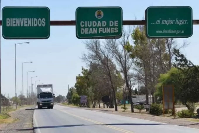 Apartan a un cura tras viralizarse un video con una presunta propuesta sexual a un camionero.