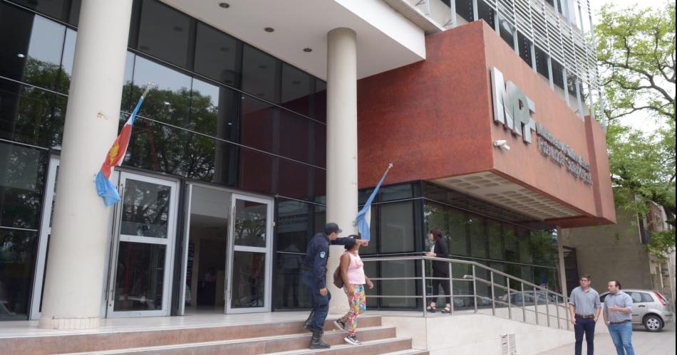 Muere joven madre y accionan contra el mismo cirujano del caso fatal de la empleada del Cepsi.