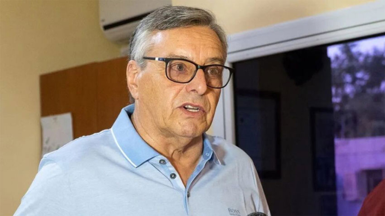 Murió un intendente cordobés tras estrellarse con su avioneta.