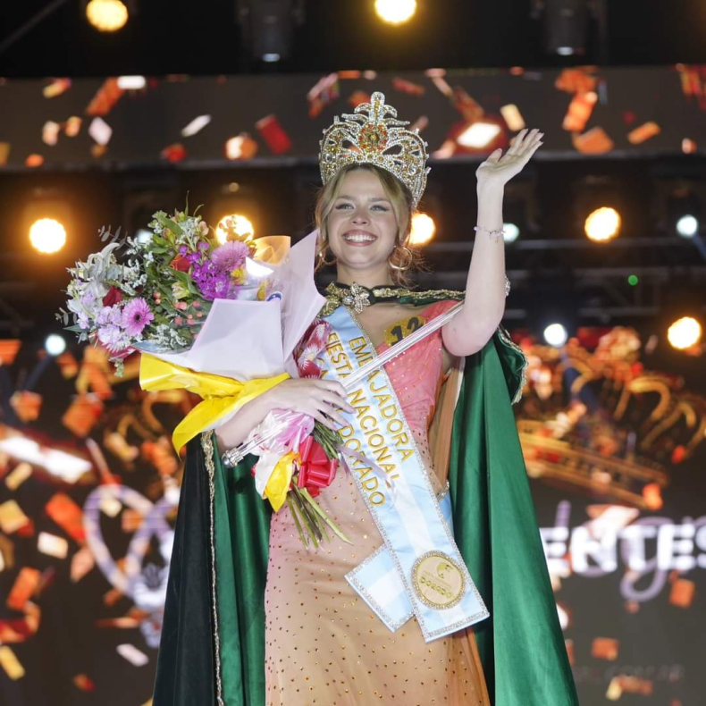 Nueva embajadora de la Fiesta Nacional del Dorado