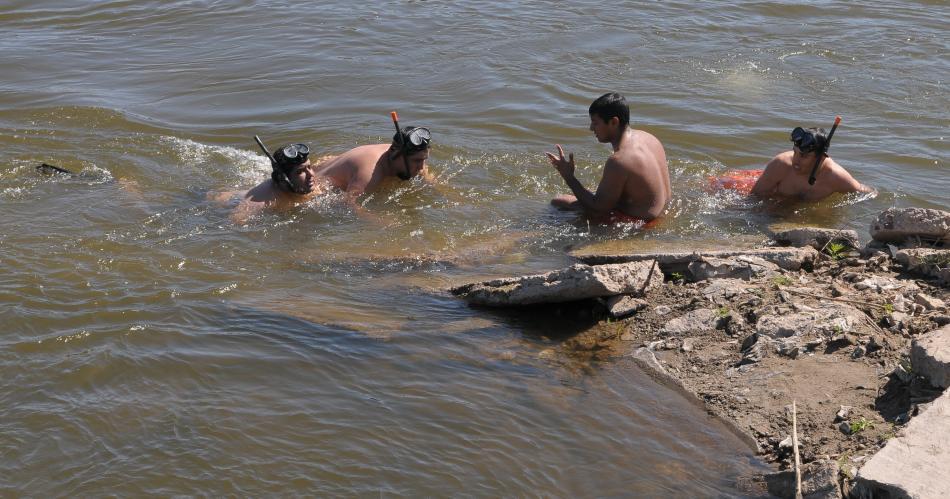Encontraron el cuerpo de uno de los hermanos desaparecidos en el río Saladillo.