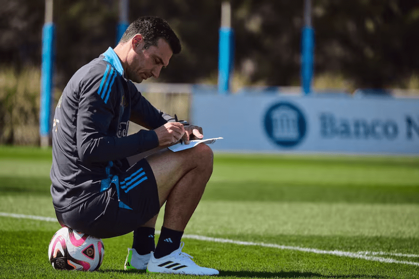 Scaloni afina detalles antes del partido clave con Colombia: esta tarde definirá el equipo