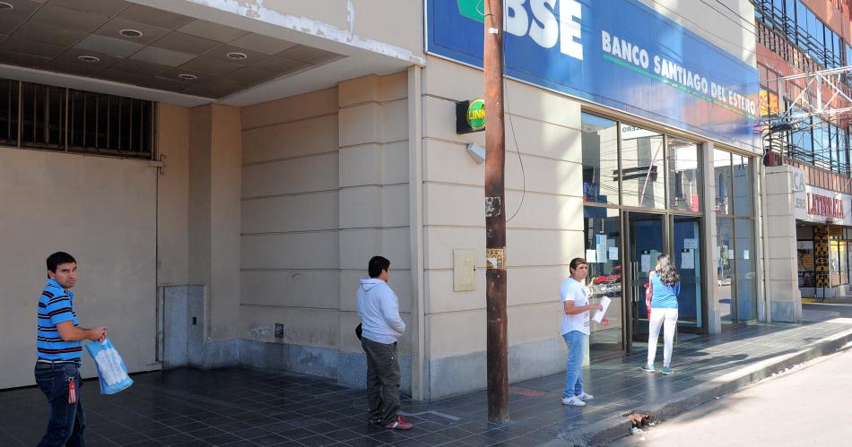 Informan fecha de pago de sueldos a la Administración Pública Provincial.