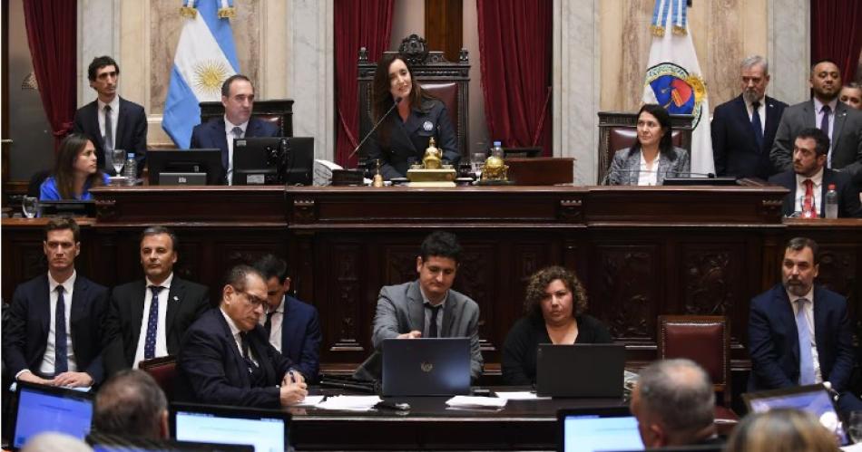 En enero aumentan las dietas de los senadores: pasarán a cobrar $9,5 millones por mes.