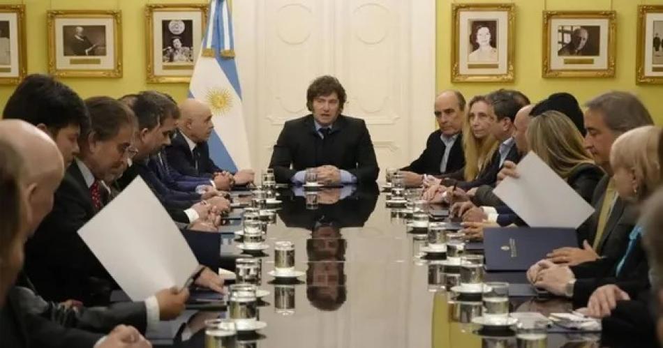 Milei firmó el veto total a la ley de jubilaciones.