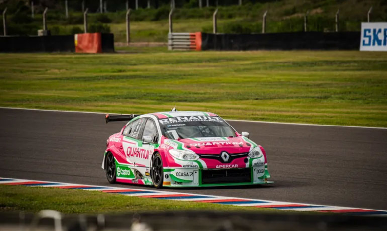 Pernía ganó la segunda carrera y se consagró campeón del TC 2000 por cuarta vez