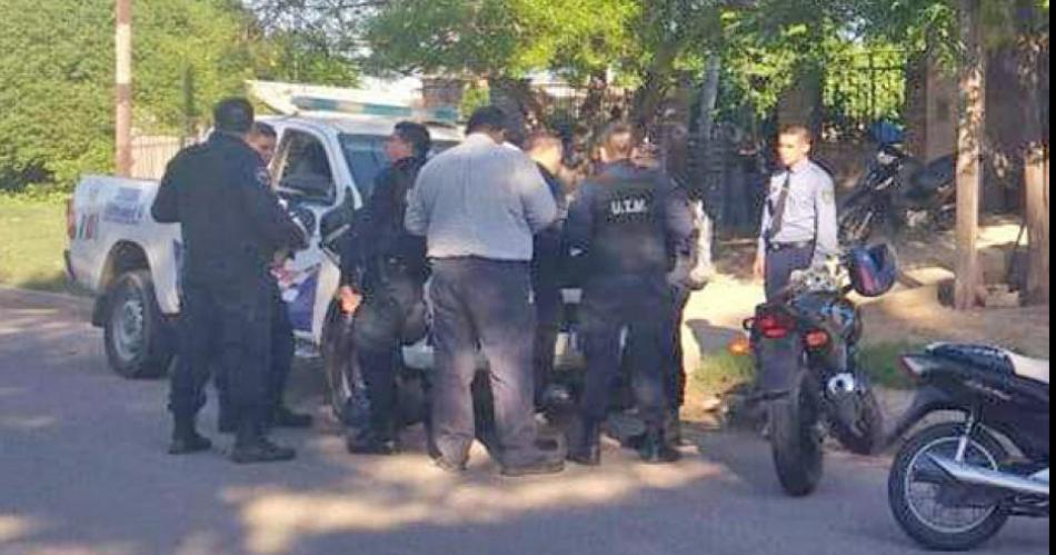 Profesor de matemáticas, preso por atacar a brutalmente a su padre, un docente municipal
