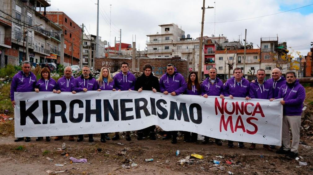 Javier Milei largó la campaña libertaria en La Matanza junto a sus candidatos.